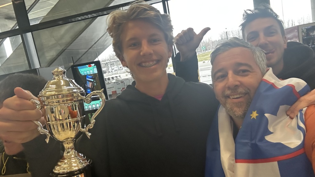 FOTO: Hrastničani v Zagrebu pričakali Žiga Šeška!