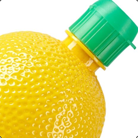 Šokantna resnica: Limonin sok v steklenički je v resnici čistilo za vodni kamen, ne vir zdravja