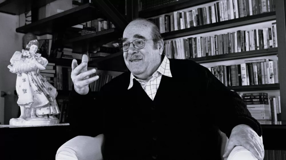 Slovenska literatura žaluje: poslovil se je pesnik morja, Krasa in ljubezni ter Prešernov nagrajenec