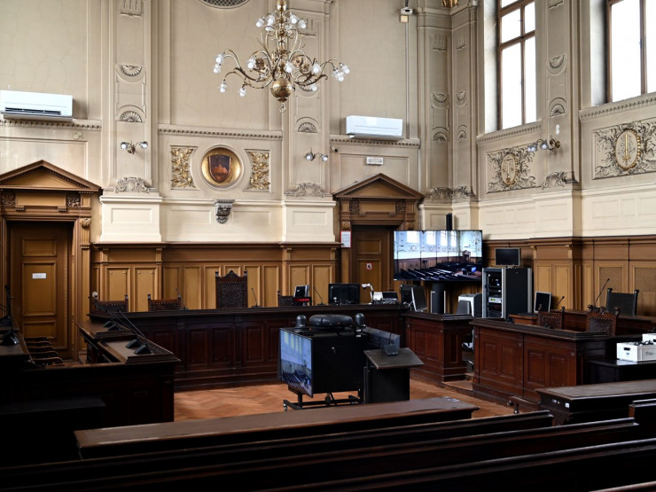 sodišče - NaDlani.si Sodišče; vir: Facebook