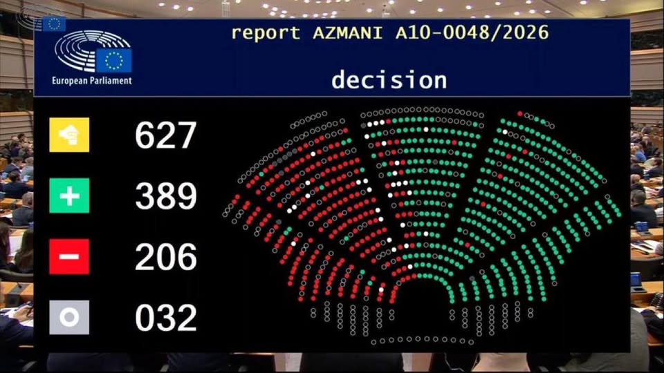 EU odpira vrata deportacijam: prihajajo “centri za vračanje” migrantov v njihove države