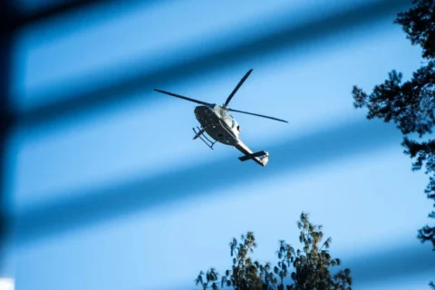 Posredovati je moral helikopter, ki je ponesrečenca prepeljal v UKC; vir: Facebook
