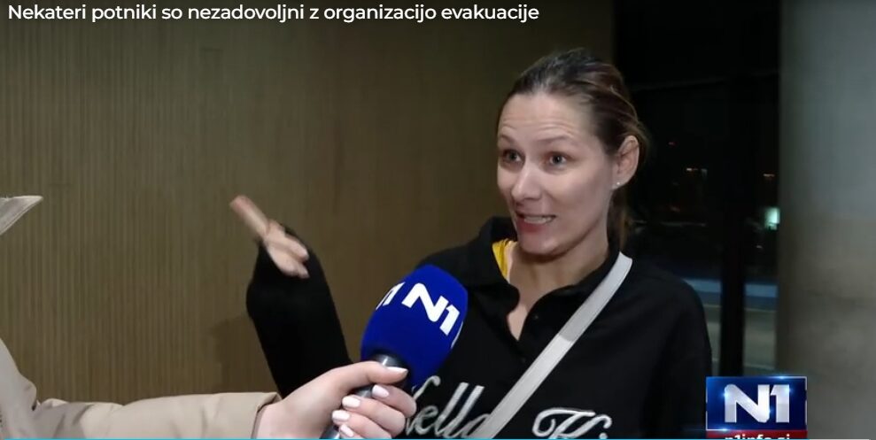 Hvaležni, a ogorčeni Slovenci po prihodu iz Dubaja in Omana: “Poslali so nas na vojno območje, ker nihče v Sloveniji ne zna iti s prstom po zemljevidu!”