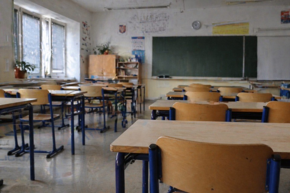 Grožnje na celjskih šolah: policija takoj na teren, starši pa v skrbeh