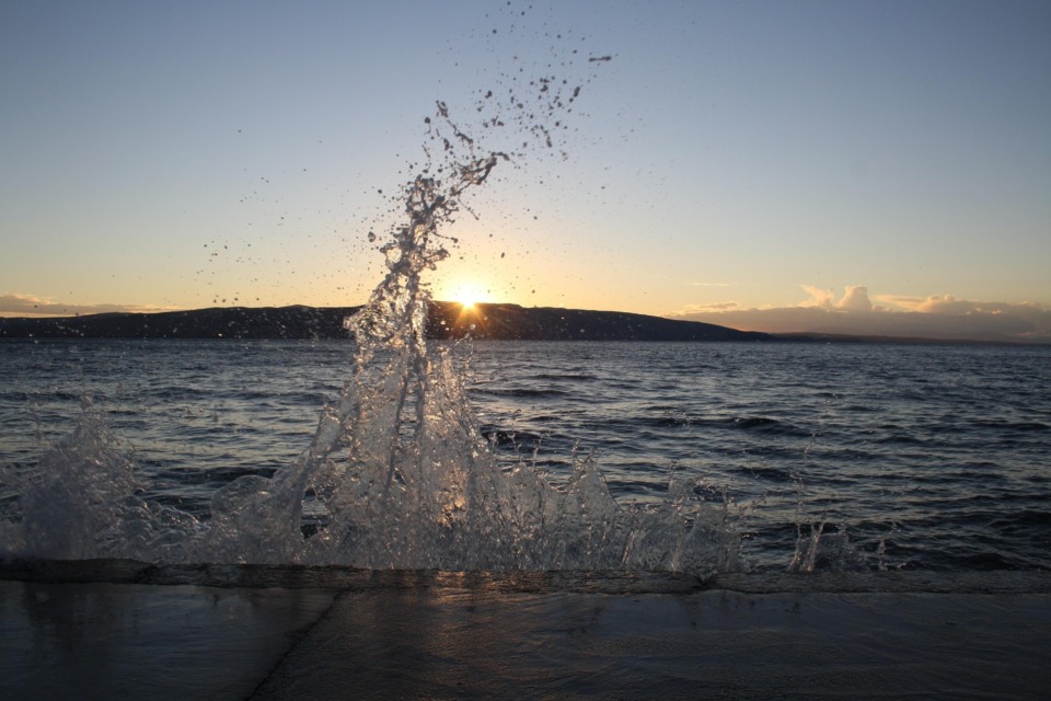  Češki turisti so lani na Hrvaškem opravili kar 266.000 manj nočitev kot leto prej. Kaj to pomeni v praksi? Gostje, ki so nekoč ostali dva tedna, zdaj pridejo le za teden dni ali podaljšan vikend.