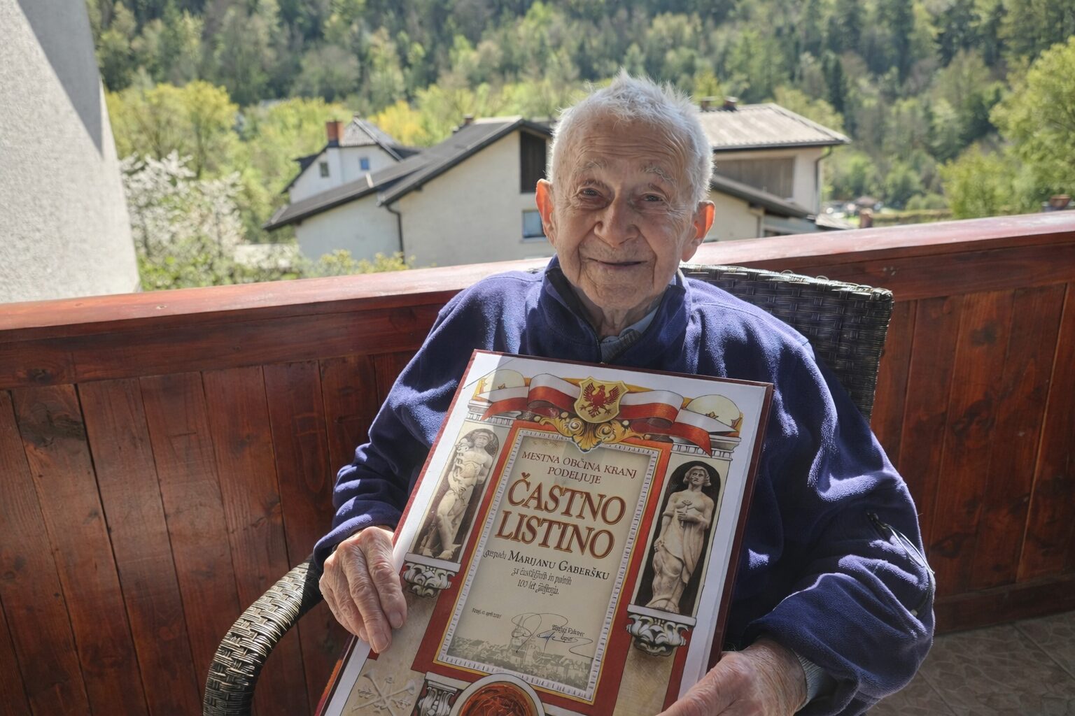 100-letni Marijan iz Kranja navdušuje s svojo življenjsko zgodbo, vojna ga ni zlomila