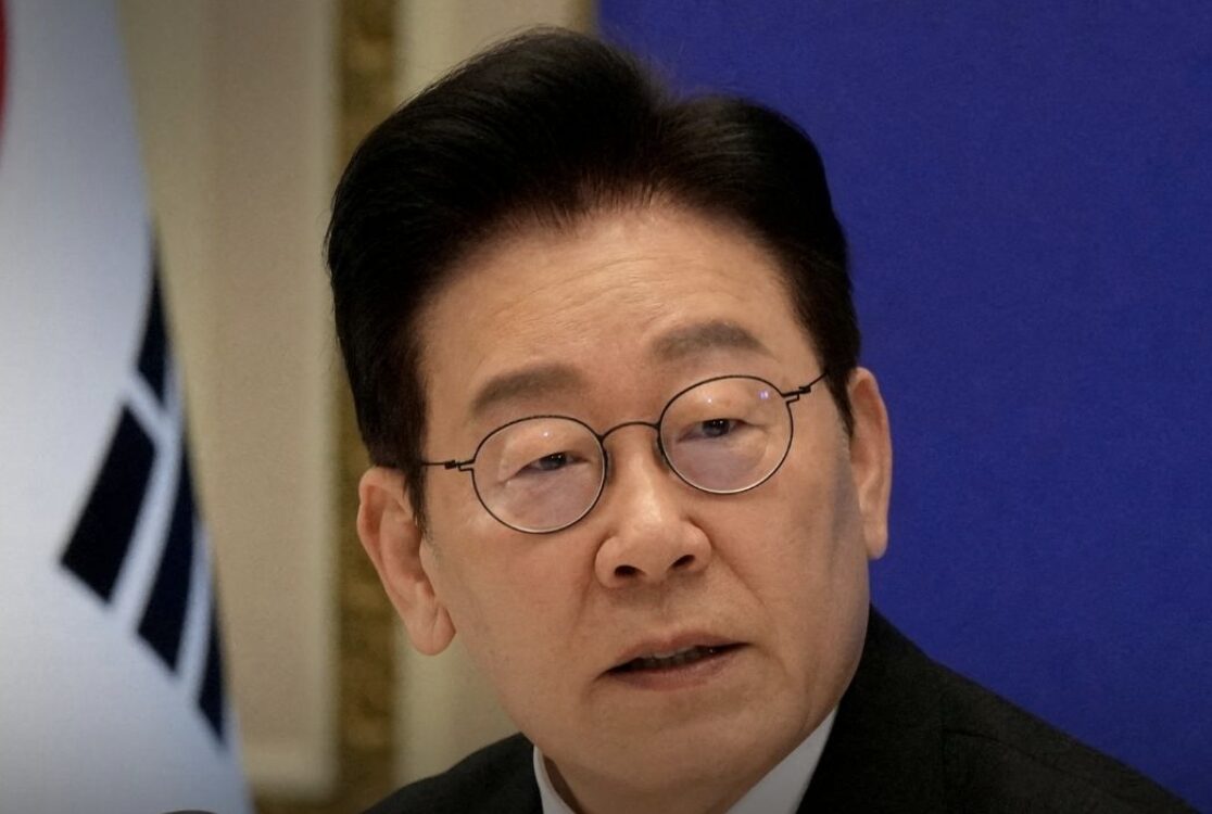 Južnokorejski predsednik obžaluje vdor dronov: Seoul želi ustaviti spiralo napetosti
