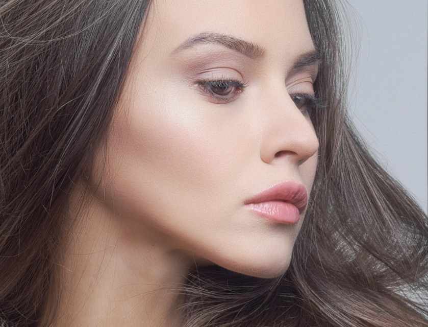 Odstranitev maščobe v licih (buccal fat removal) : Past, ki vas bo stala mladostnega videza