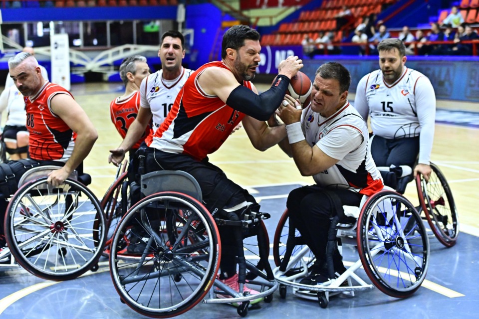 Vrnitev odpisanih ali kako so Slovenci ugnali vodilne Hrvate