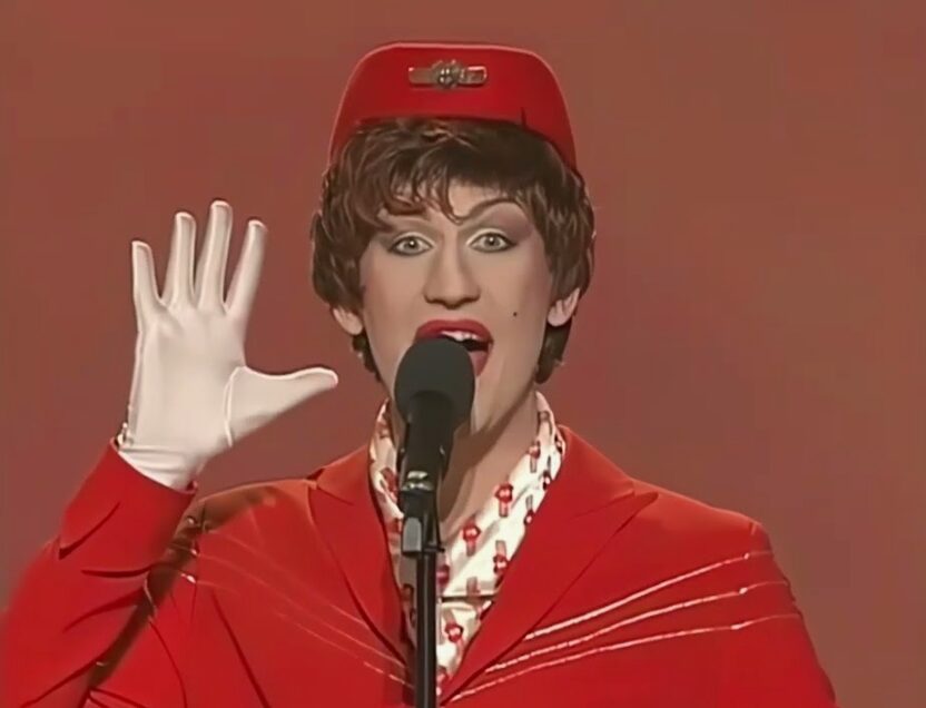  Strateg in obraz estrade. Njegova preobrazba iz provokativne pevke v enega najvplivnejših ljudi slovenske estrade je fascinantna.
