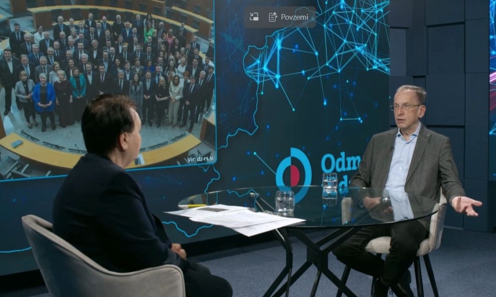 Dr. Turk iskreno o predsedniku vlade: “Robert Golob, Lenart Žavbi in še nekaj, ki jih na tej sliki ni, so s tem pokazali velik prezir!”