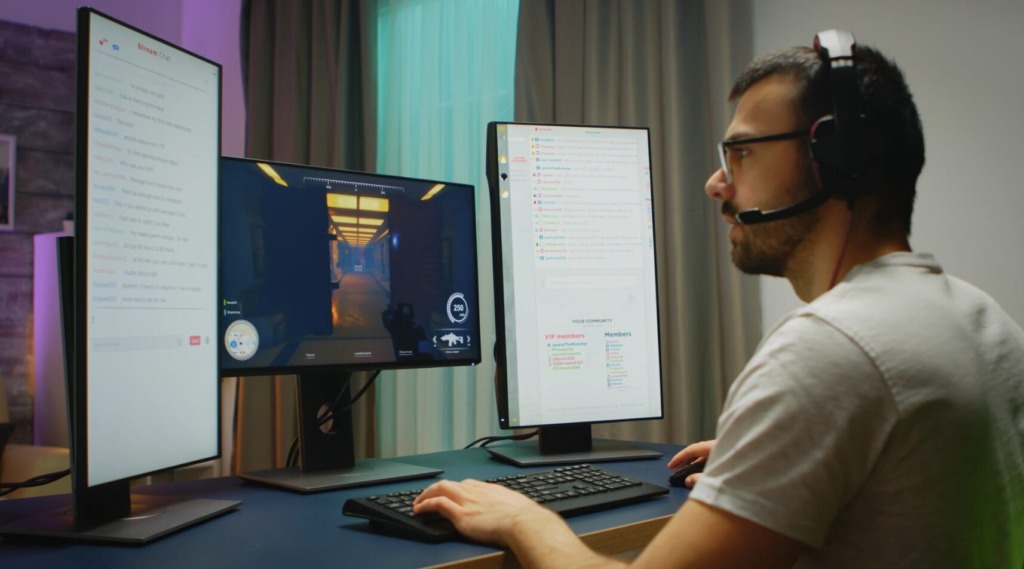 Gaming industrija, oseba ustvarjuje igro