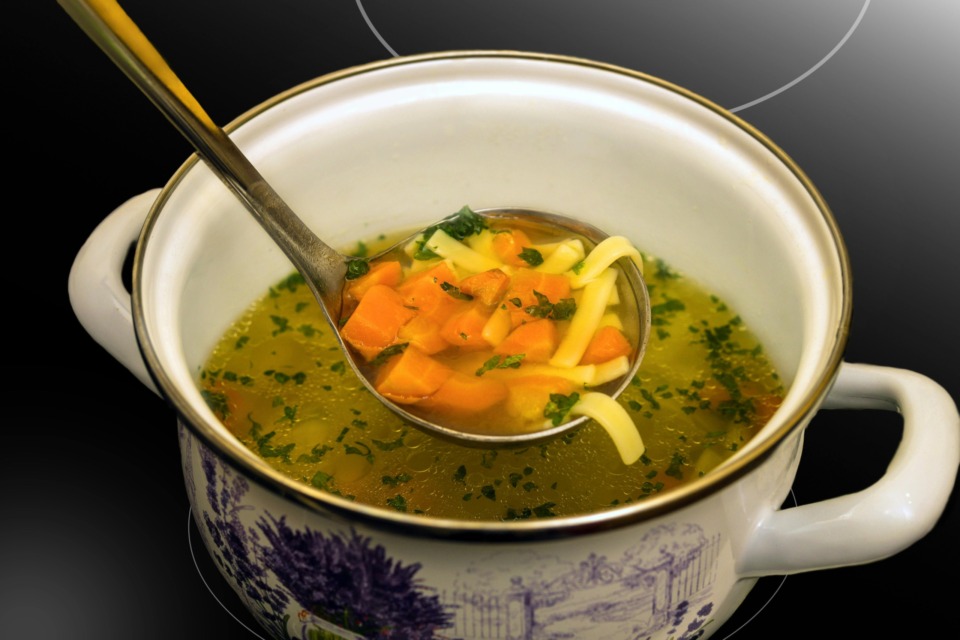Goveja juha recept z svežo jušno zelenjavo