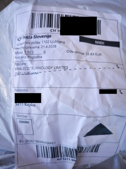 Ste prejeli paket po povzetju, pa niste nič naročili? Slovenci opozarjajo na zneske tudi do 75 evrov (TEMU)