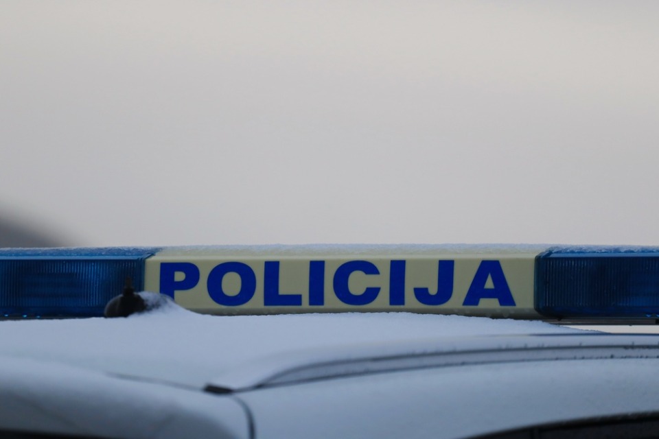 Policijsko vozilo. Policija na Jrvaškem.
