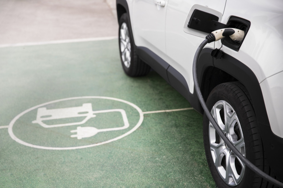 Se električni avto sploh še izplača? Številke za leto 2026 so marsikoga presenetile