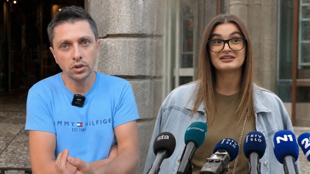 Po desetletjih v Sloveniji brez državljanstva zdaj zahtevajo volilno pravico. Toda zakaj še vedno niso državljani?