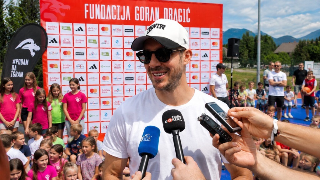FOTO: Poglejte, kako izgleda novo košarkarsko igrišče Gorana Dragića v Naklem