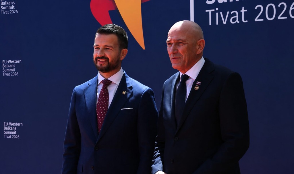 Janša že prvi dan mandata v Tivatu: na vrhu EU–Zahodni Balkan ga je sprejel predsednik Črne gore (VIDEO)