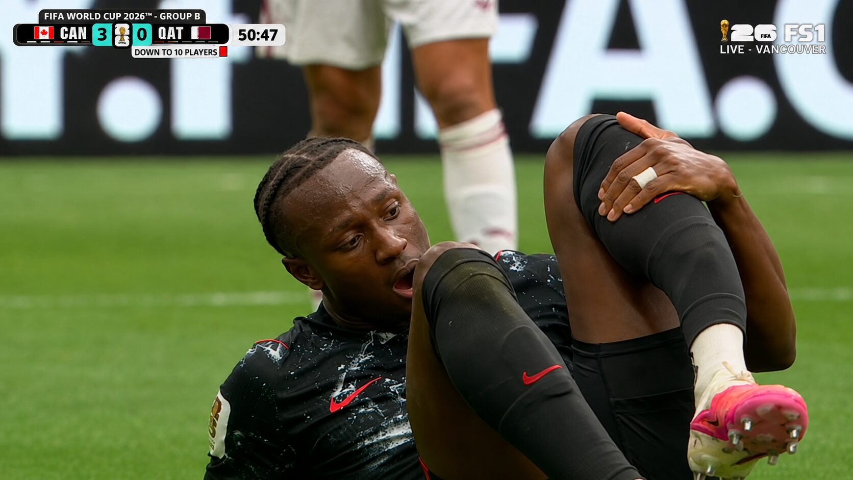 Šest golov Kanade zasenčila huda poškodba, po štartu s hrbta Kanadčanu zlomil nogo