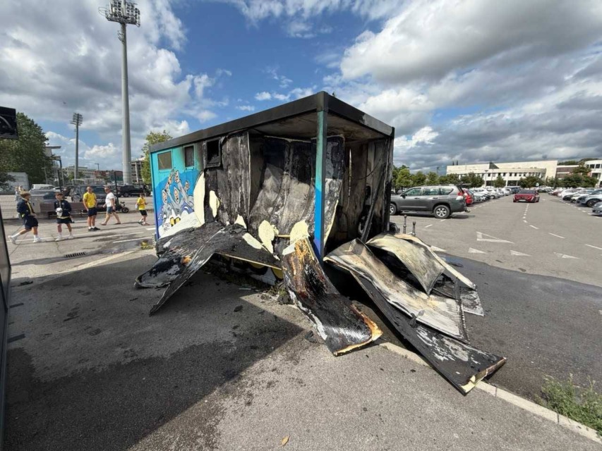 FOTO: Ogromna škoda po požaru, na Facebooku pa jasen poziv, da se obelodani imena vandalov