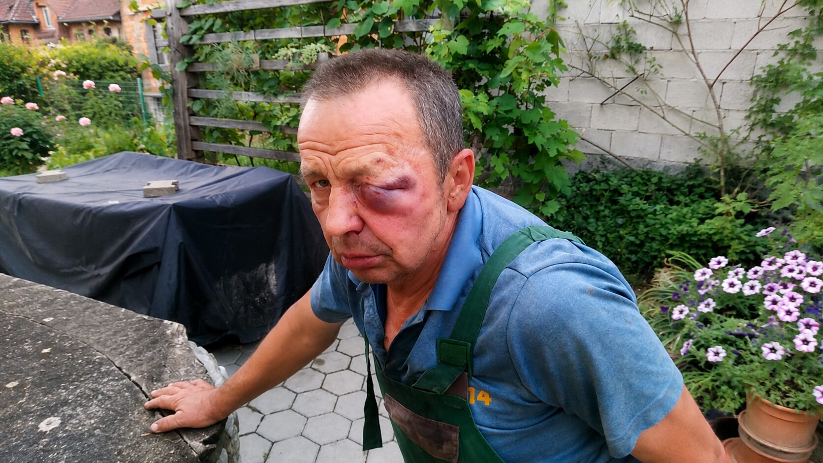 Napadeni kmet Anton Čemažar po brutalnem napadu še vedno čuti posledice, eden od obtoženih zapustil pripor