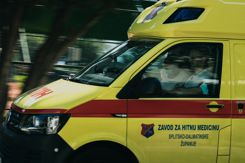 Rešilec na nujni vožnji.