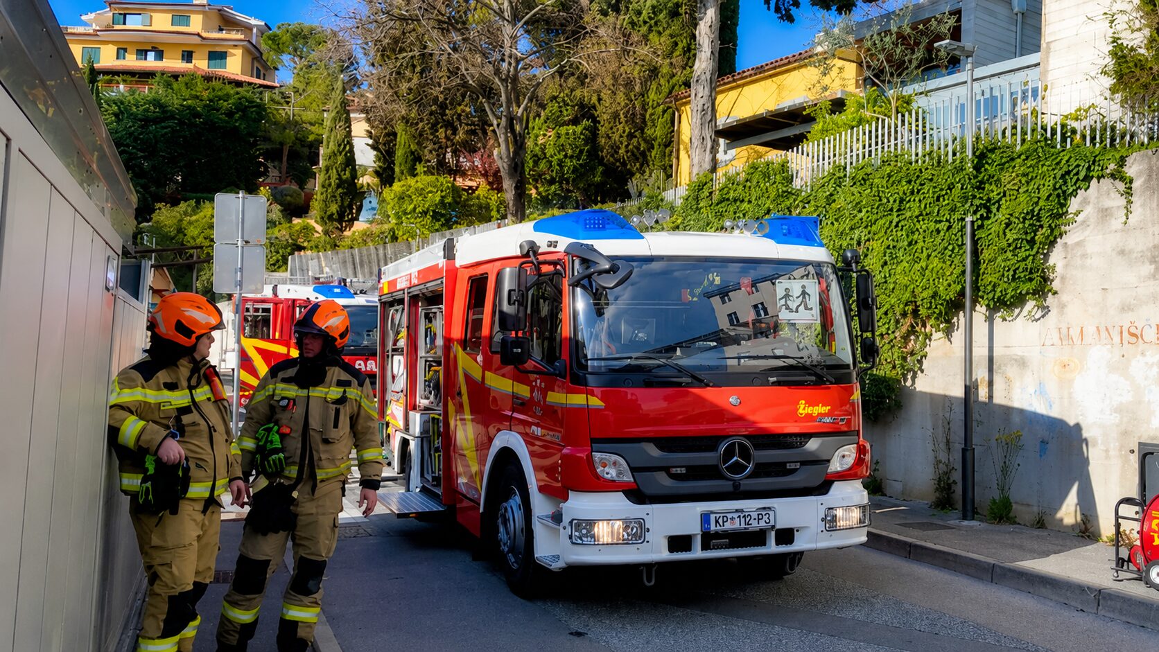 Zagorelo v piranskem hotelu, goste evakuirali