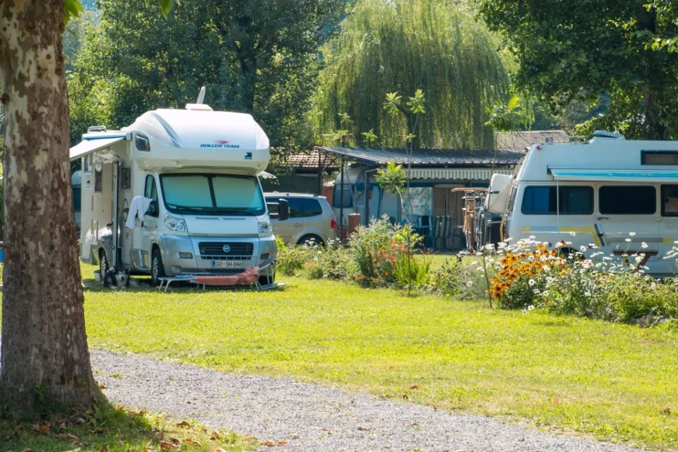 Kamp Kolpa Vinica