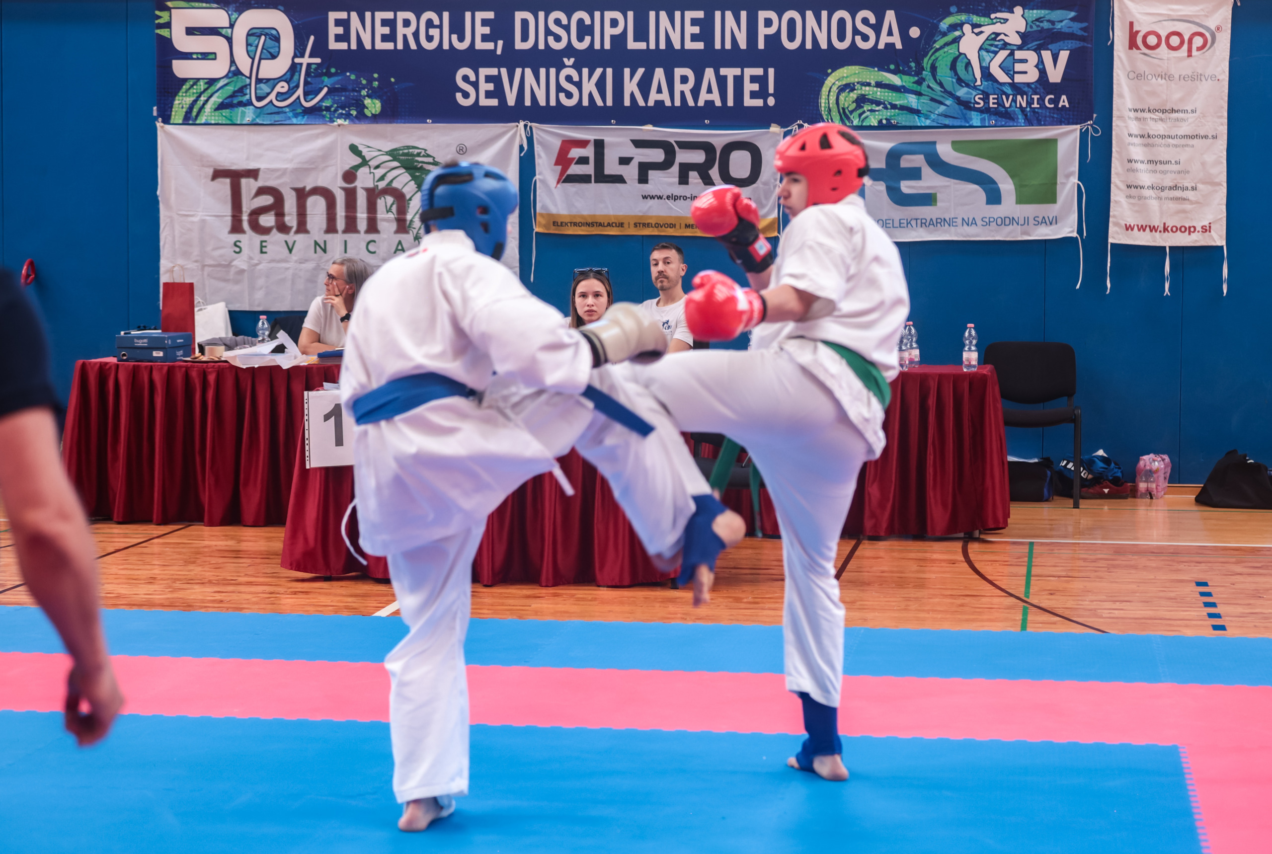 Vpisi v novo sezono KBV Sevnica za karate, boks in kickboxing.