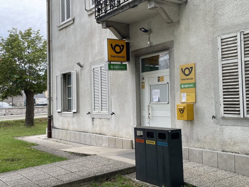 Primorci so se zbali, da se pošta zapira, zdaj je znano pojasnilo