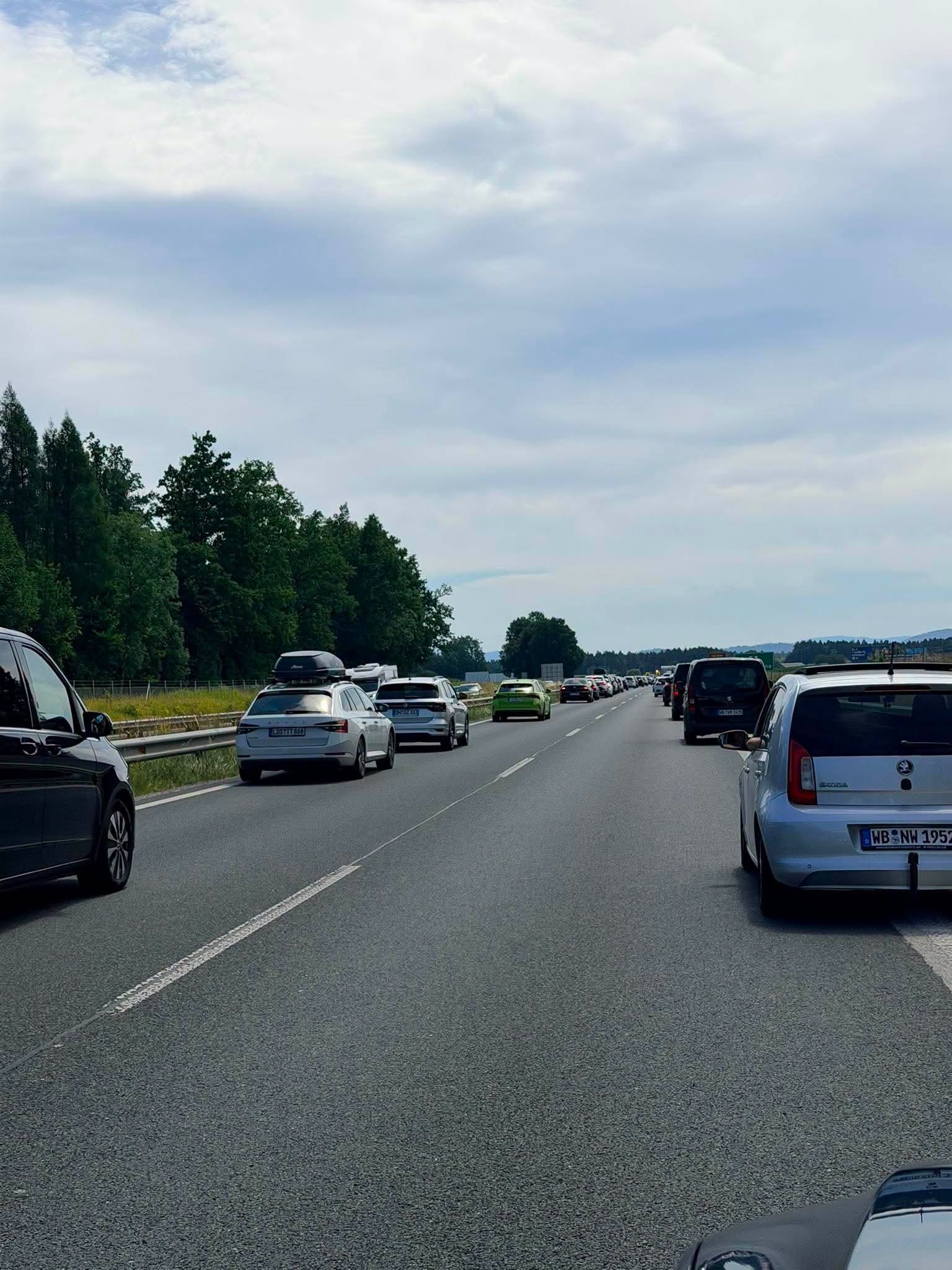 Na avtocesti vas lahko hitro oglobijo, zaradi te napake lahko ostanete brez več kot 500 evrov