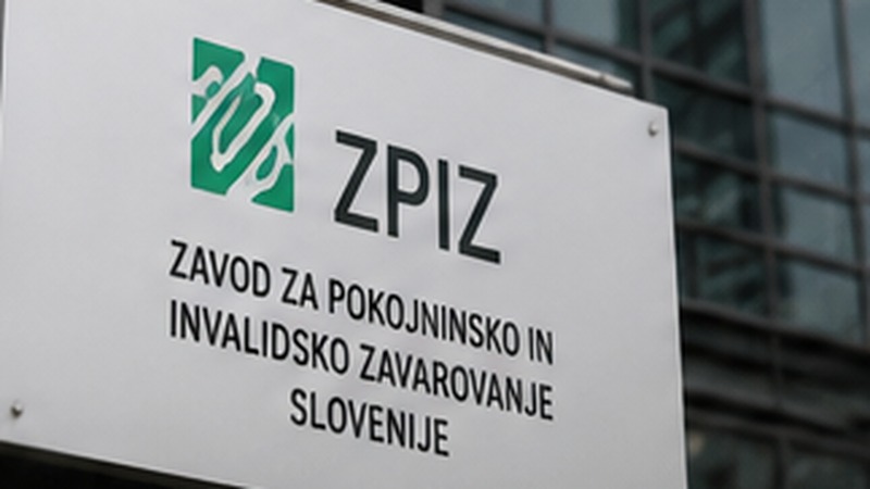ZPIZ, kjer se preverjajo vdovska pokojnina pogoji in odda zahteva