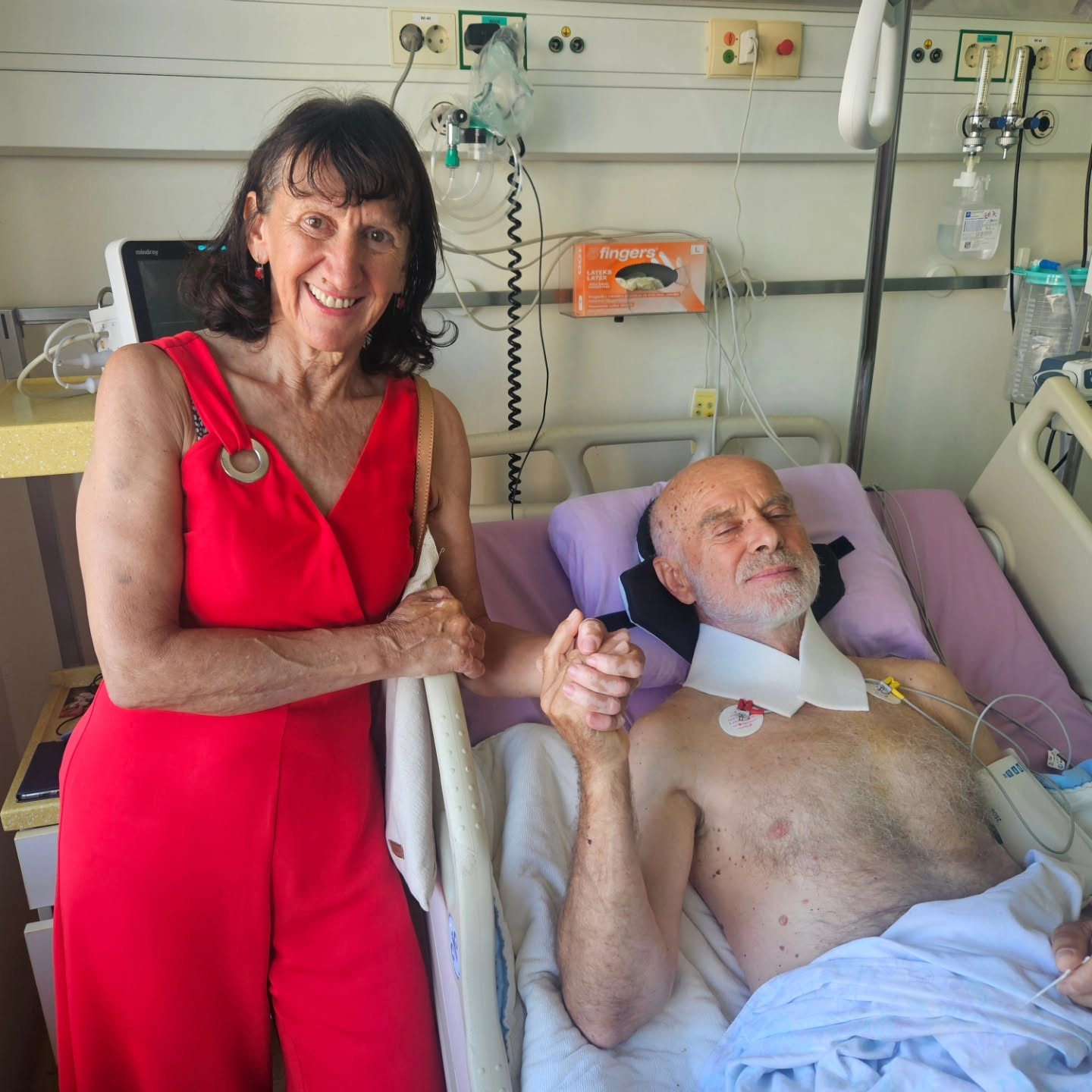 Po hudi nesreči v Triglavski steni žena objavila fotografijo Andreja Štremflja, hvaležna za molitve in dobre želje
