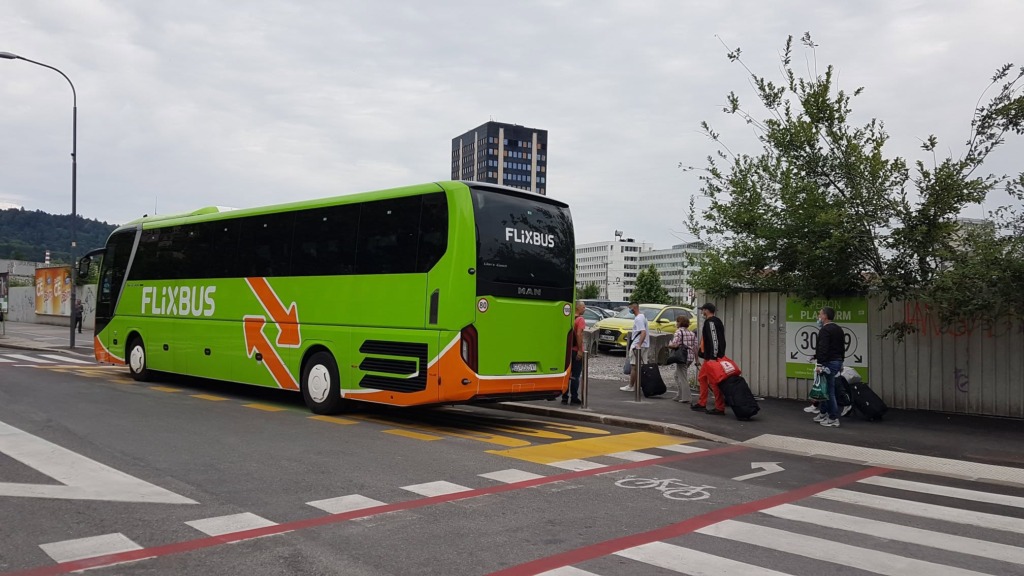 Avtobusna postaja Ljubljana se v ponedeljek seli: to morajo vedeti potniki