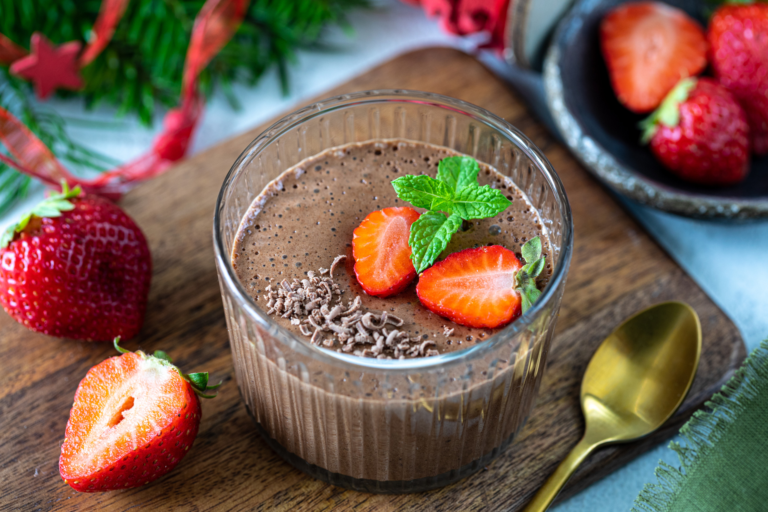 Čokoladni mousse kot iz restavracije – kako doma doseči zračno teksturo in poln okus