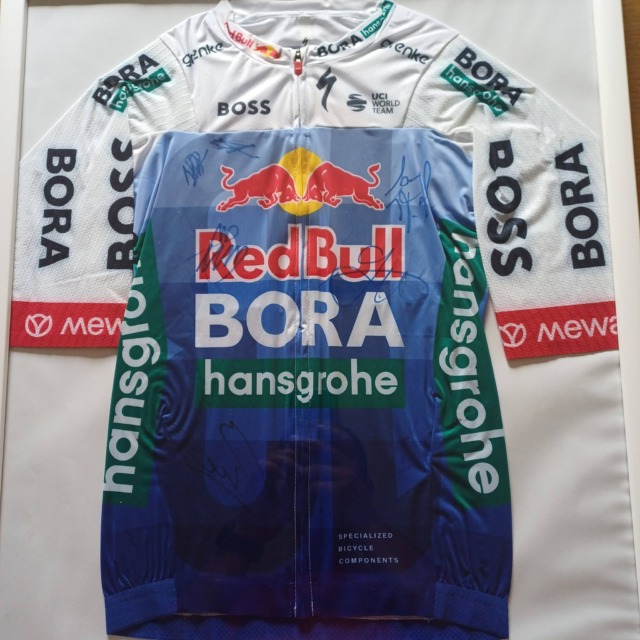 Veliki Red Bull na pomoč dolenjskim gasilcem, tu podrobnosti