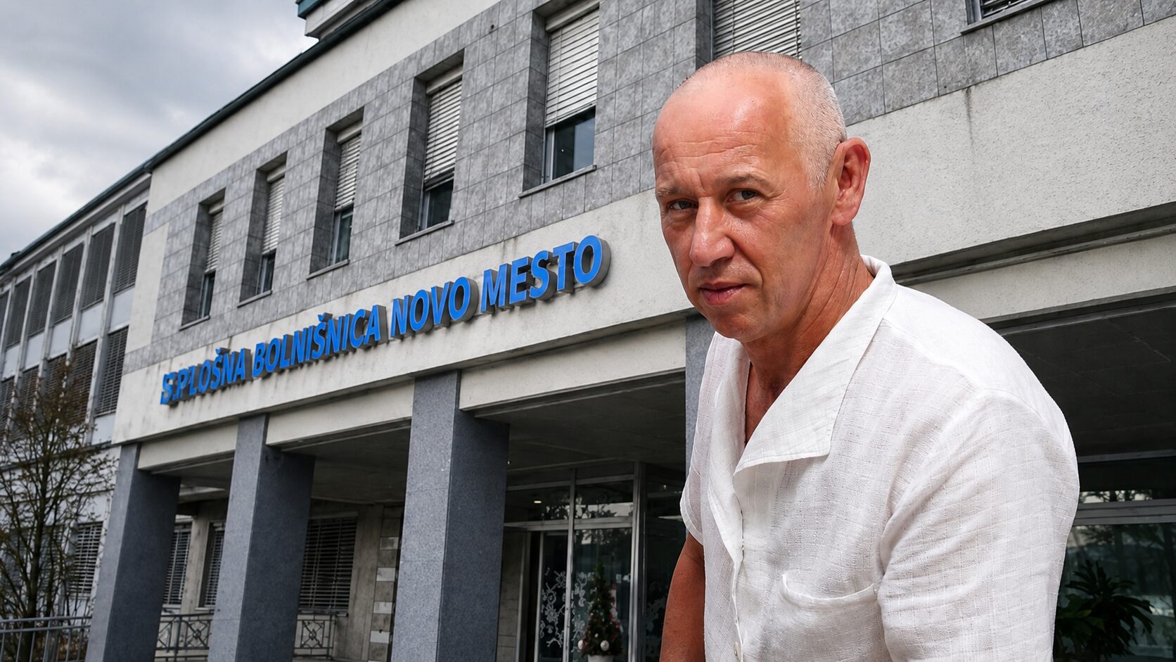 Velik preobrat v odmevnem sporu: Gregor Kavčič umaknil tožbo, v novomeško bolnišnico pa se ne vrača