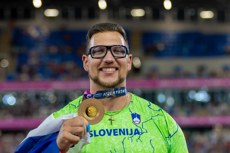 Kristjan Čeh zaradi požara in nesreče skoraj zamudil finale, po zlati medalji razkril, kdo ima zasluge za zlato!