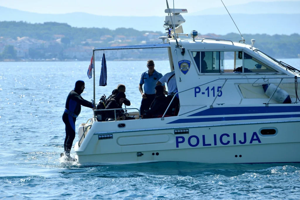 Tragedija na Hrvaškem: v morju našli mrtvega 24-letnega Slovenca