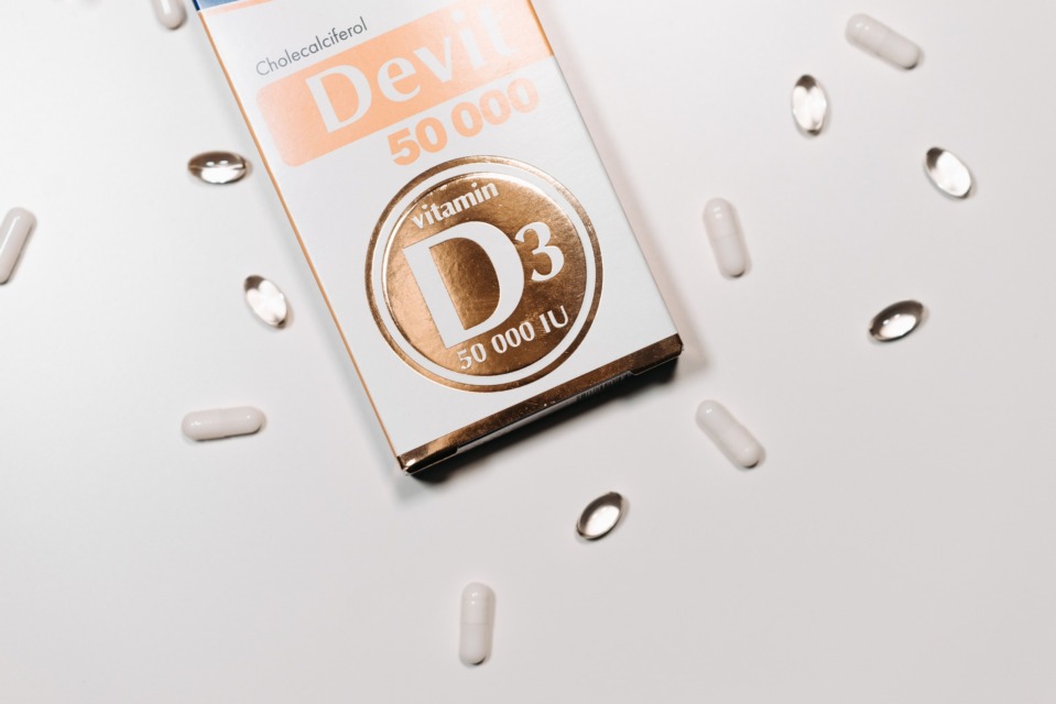 Vitamin D pomanjkanje, ki se rešuje z prehranskimi dodatki