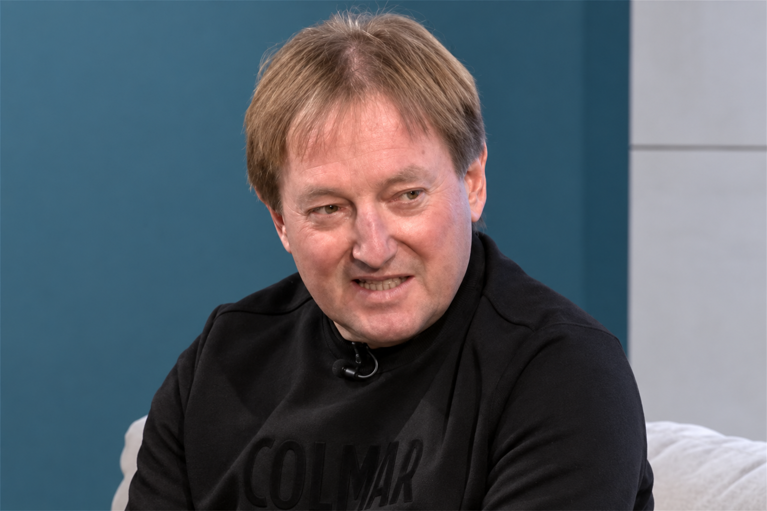Bojan Križaj poleg pokojnine dobi še 1.879 evrov dodatka na mesec, pa sploh ni na vrhu lestvice: zakaj država to sploh izplačuje?