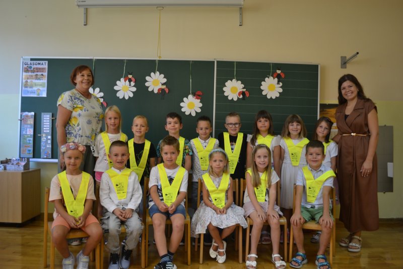 Na Mirni skozi šolska vrata stopilo 29 prvošolcev