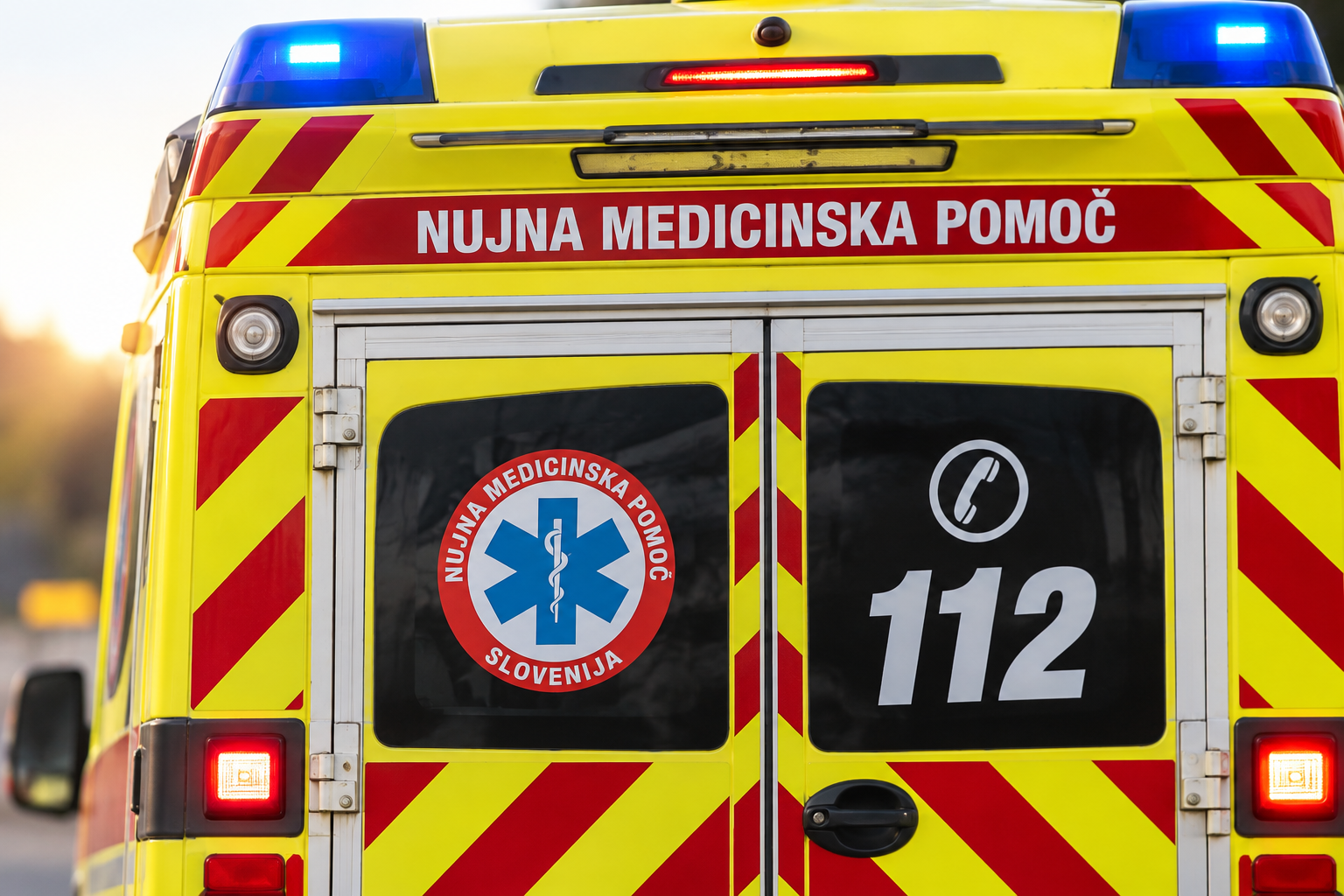 Huda nesreča pri Lenartu, dva udeleženca sta jo odnesla s hudimi poškodbami