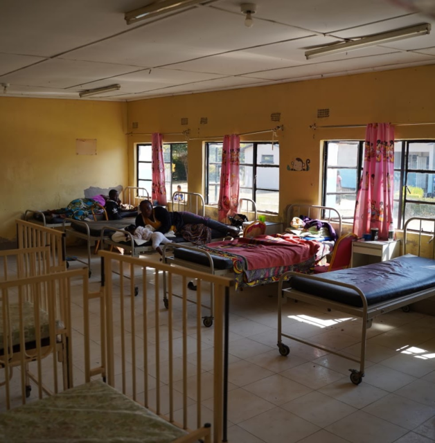 Ponosni na mlade Slovence! Nejka, Erik, David in Marcel odhajajo na humanitarno odpravo v Zambijo