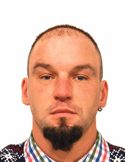 Kam je izginil 33-letni Danijel? Policija prosi za pomoč, prepoznate ga lahko po posebni tetovaži