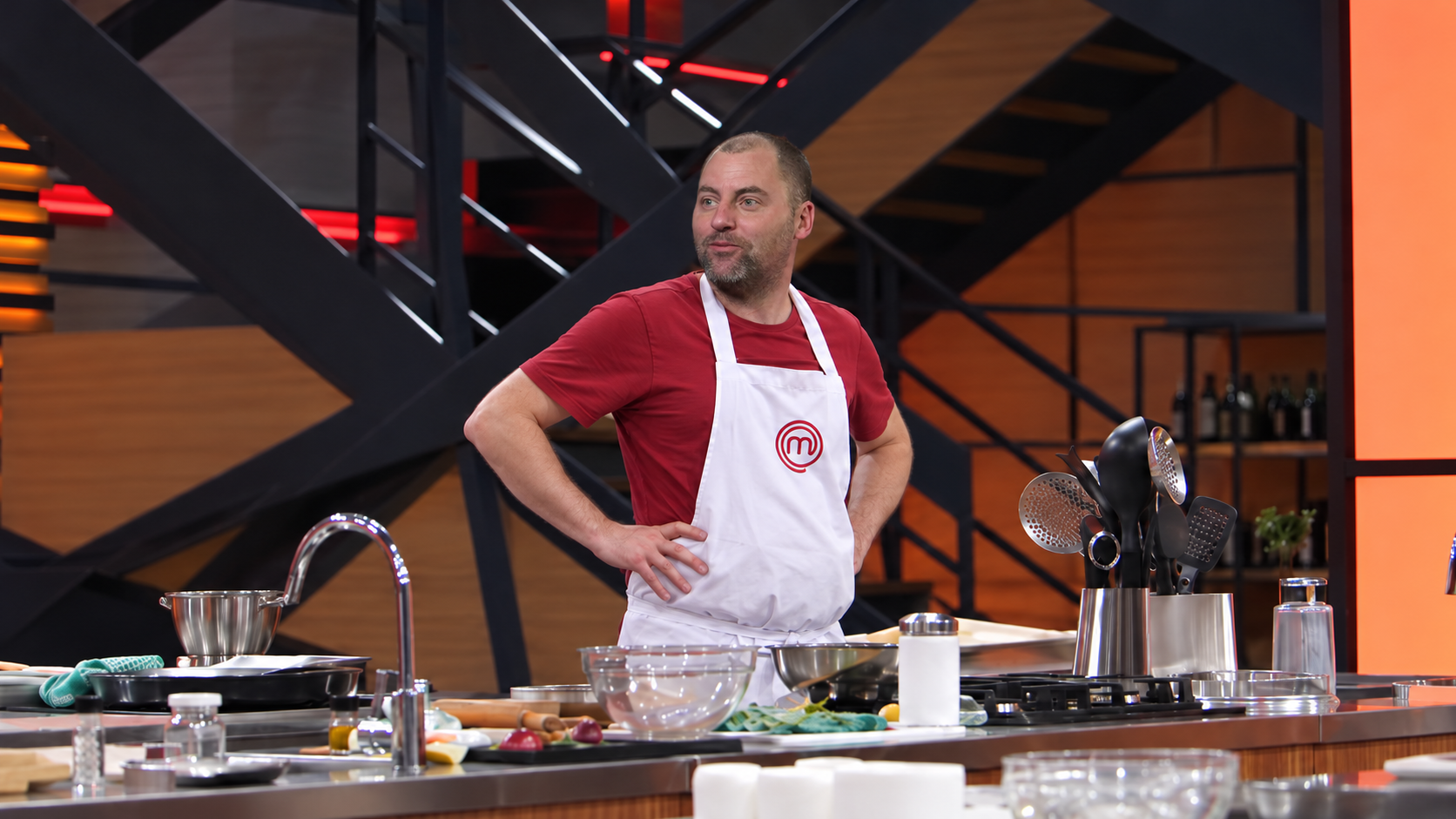 V MasterChefu se je zgodila kraja! Juretu je nekdo ukradel preliv, sodniki pa iz boja za imuniteto kasneje izločili oba (VIDEO)