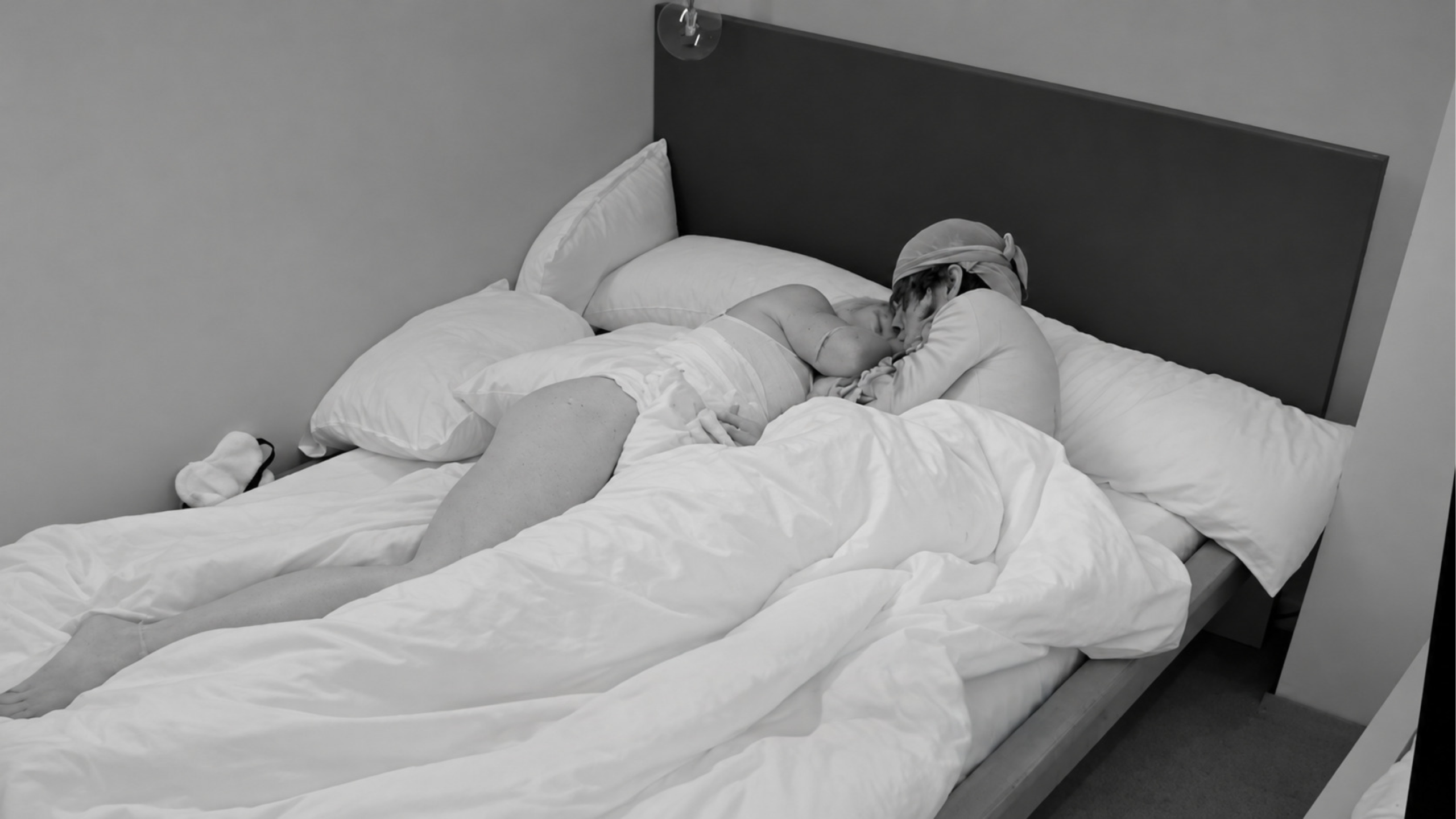 Slovenki v hrvaškem šovu Love Island popustile zavore: s sotekmovalcem skočila med rjuhe! (VIDEO)